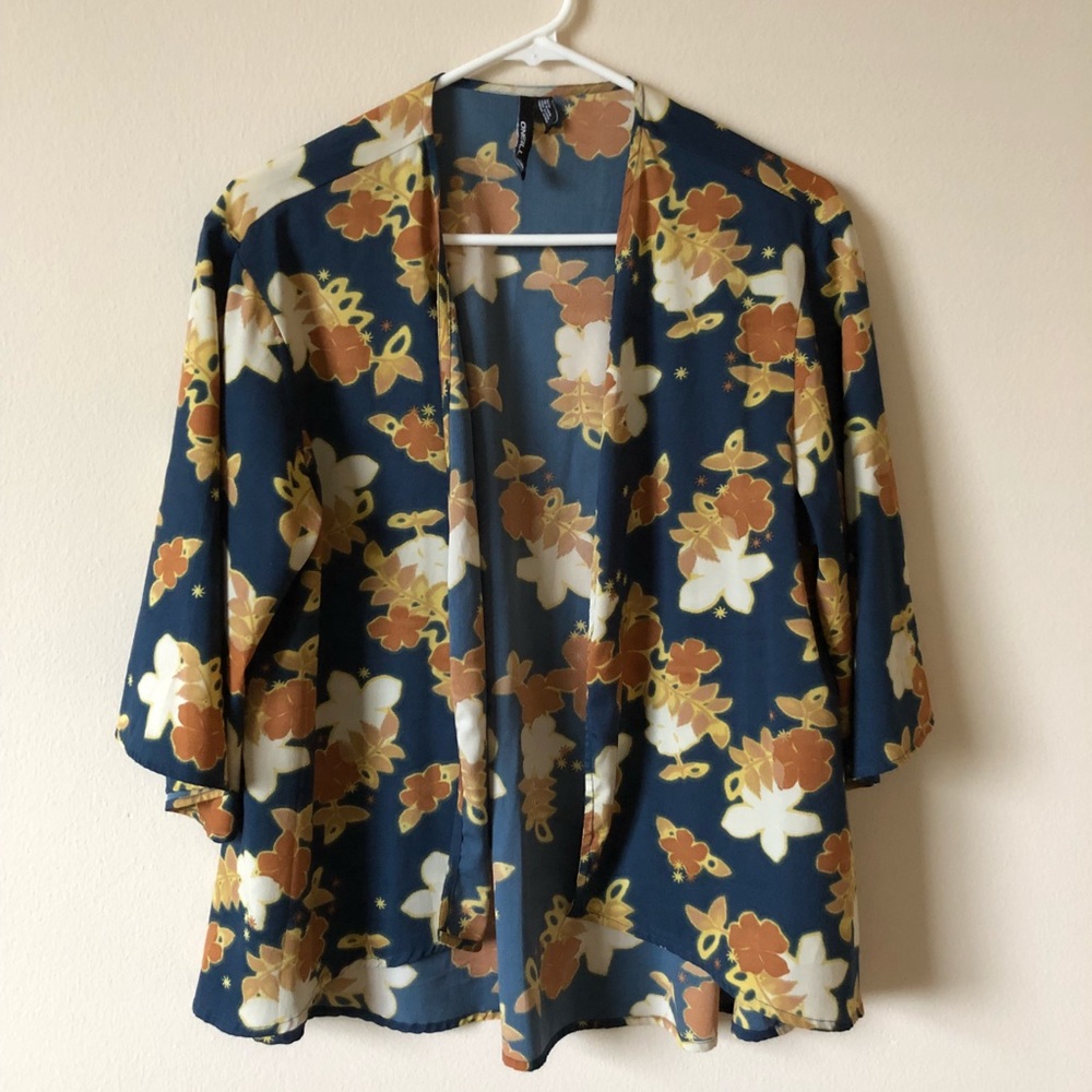 O’Neill - Floral Kimono